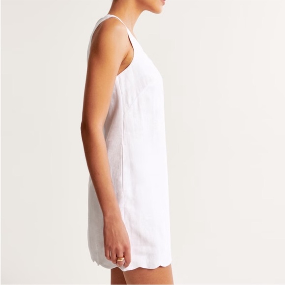 ABERCROMBIE premium linen scalloped mini dress (worn once) - Picture 4 of 6